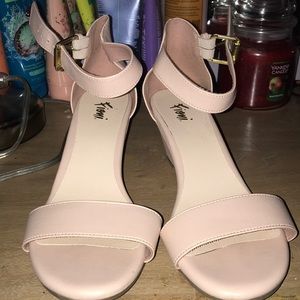 Light pink small heels